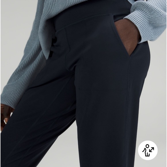 Lululemon Align Joggers - Picture 5 of 5